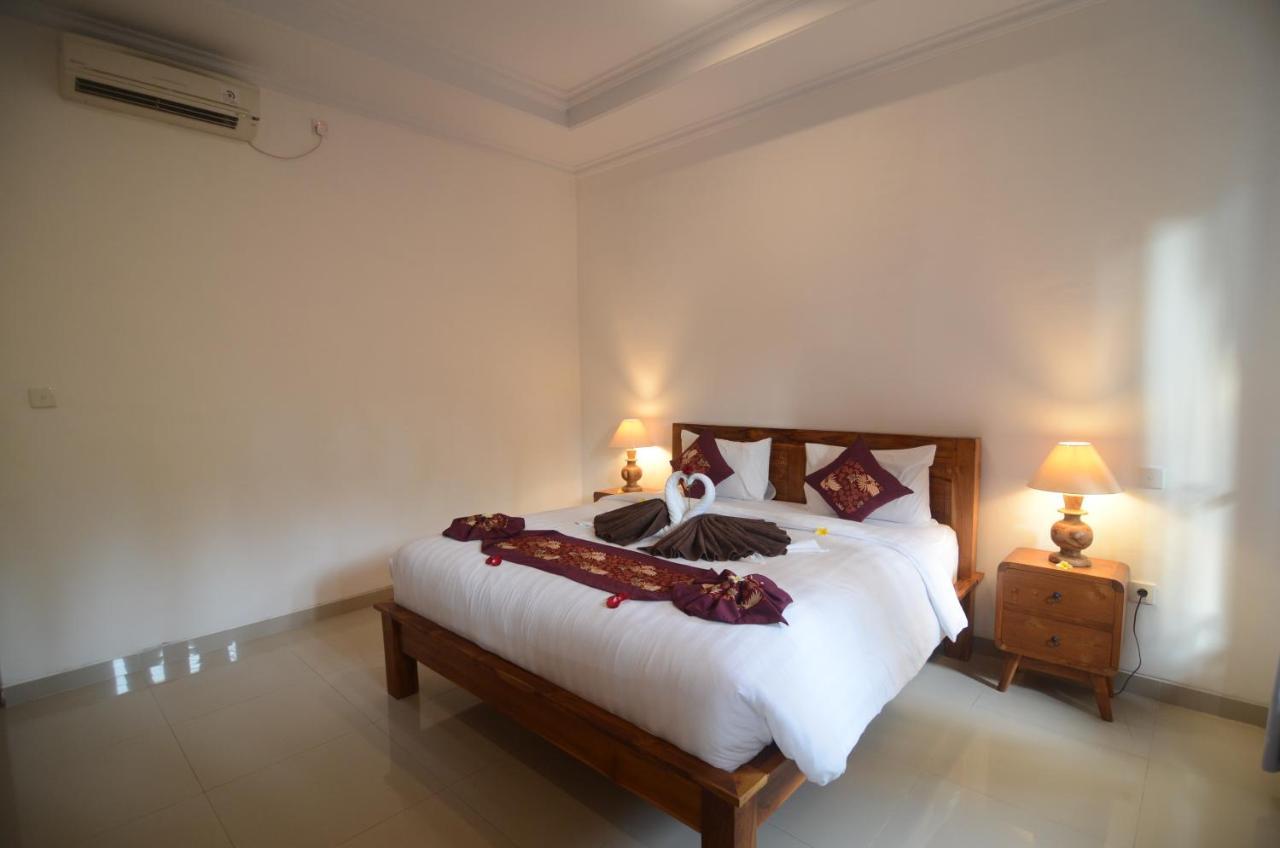 Kusuma Guesthouse ชังกู ภายนอก รูปภาพ