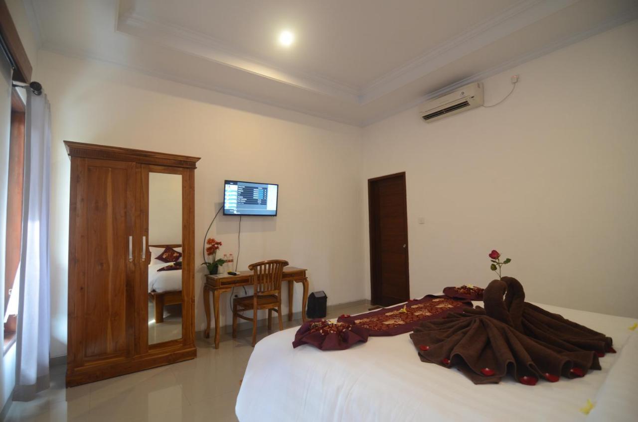 Kusuma Guesthouse ชังกู ภายนอก รูปภาพ
