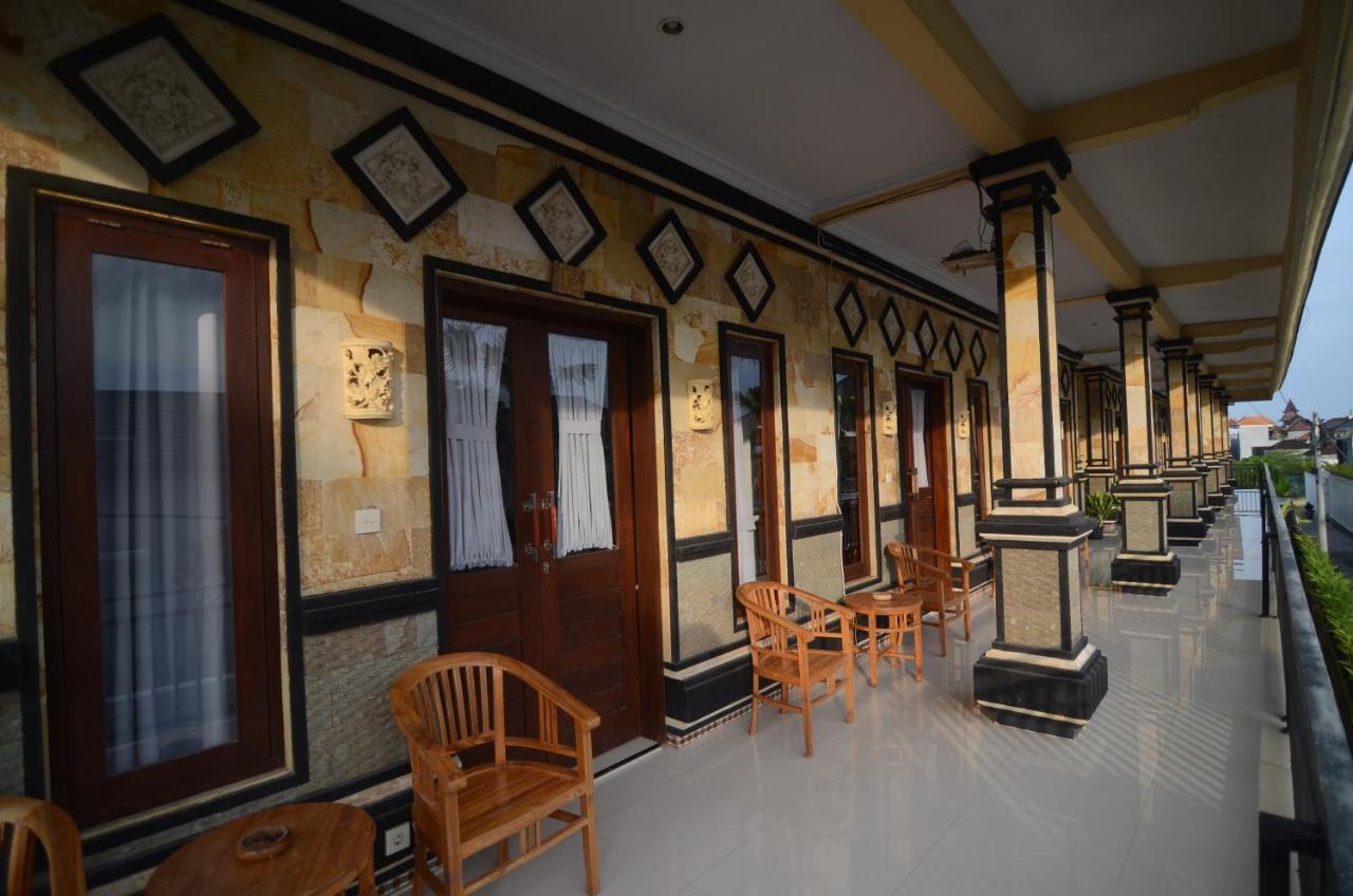 Kusuma Guesthouse ชังกู ภายนอก รูปภาพ