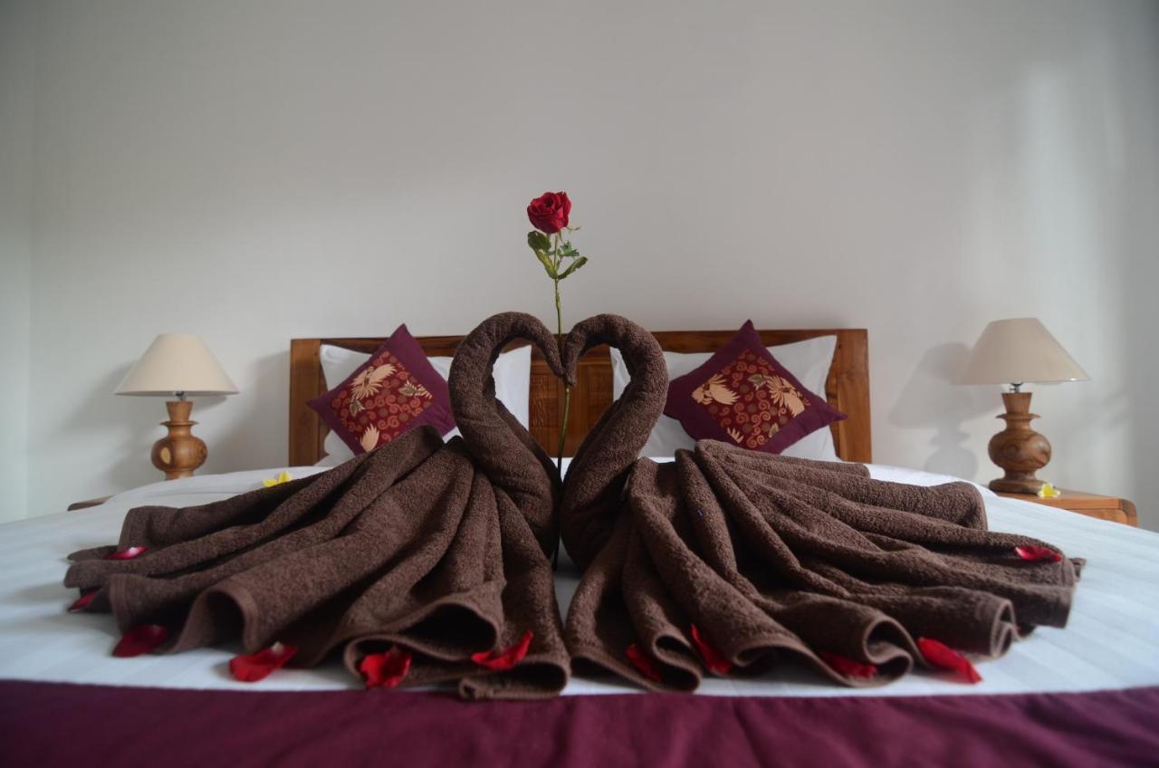 Kusuma Guesthouse ชังกู ภายนอก รูปภาพ
