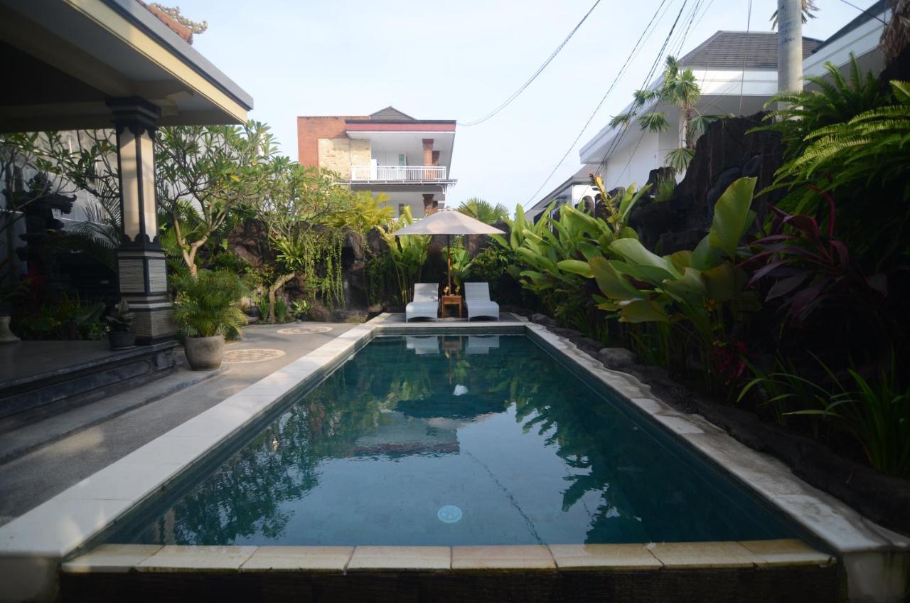 Kusuma Guesthouse ชังกู ภายนอก รูปภาพ