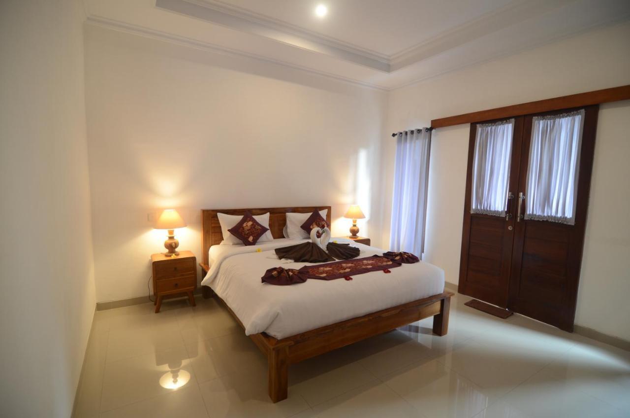 Kusuma Guesthouse ชังกู ภายนอก รูปภาพ