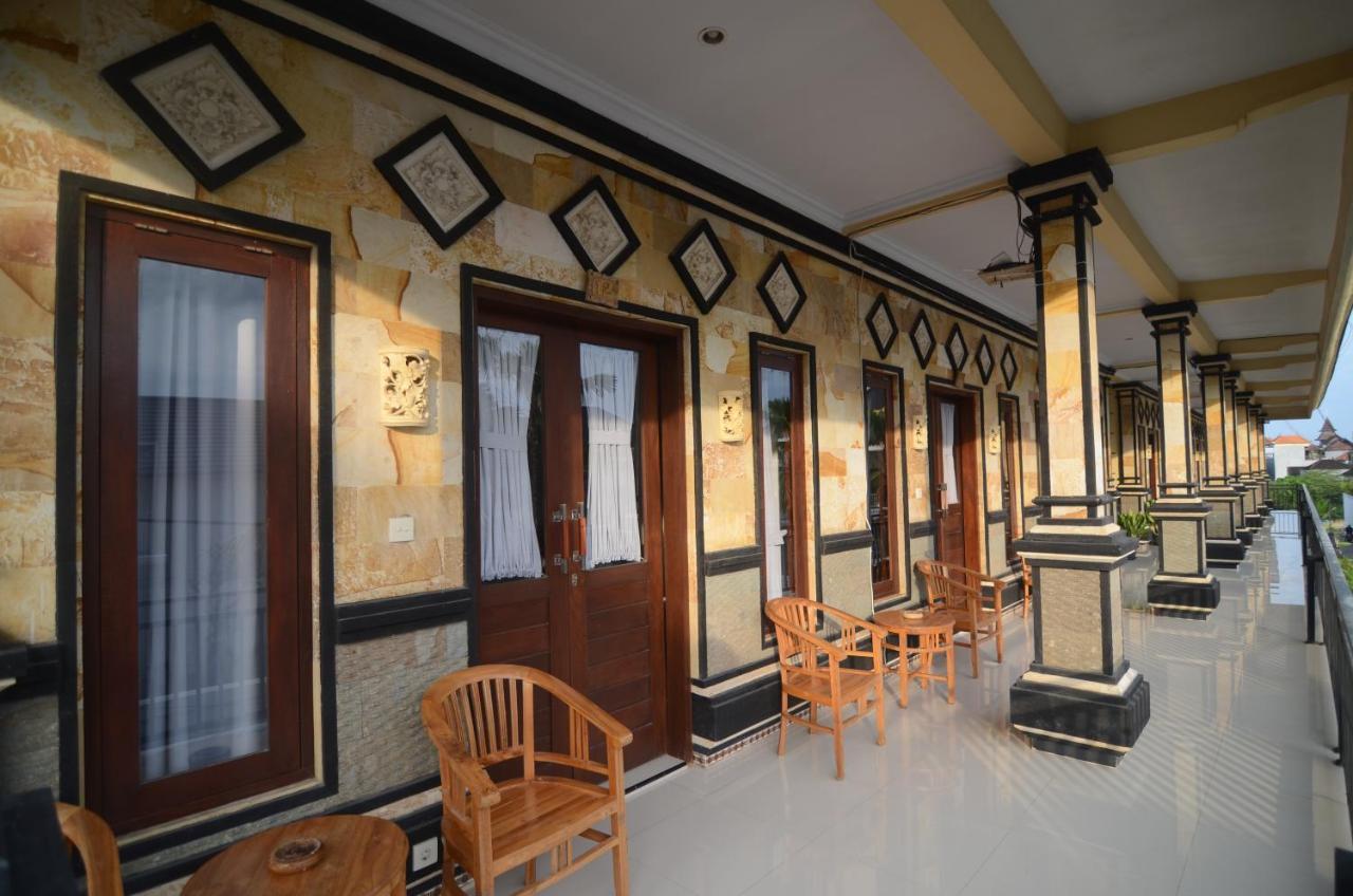 Kusuma Guesthouse ชังกู ภายนอก รูปภาพ