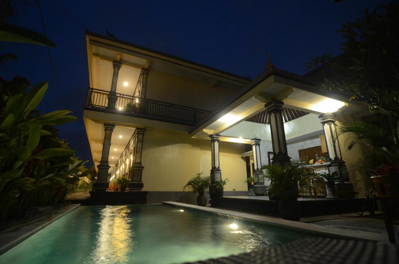 Kusuma Guesthouse ชังกู ภายนอก รูปภาพ