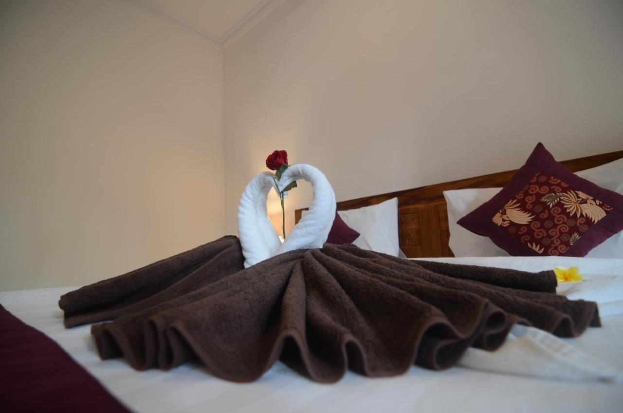 Kusuma Guesthouse ชังกู ภายนอก รูปภาพ
