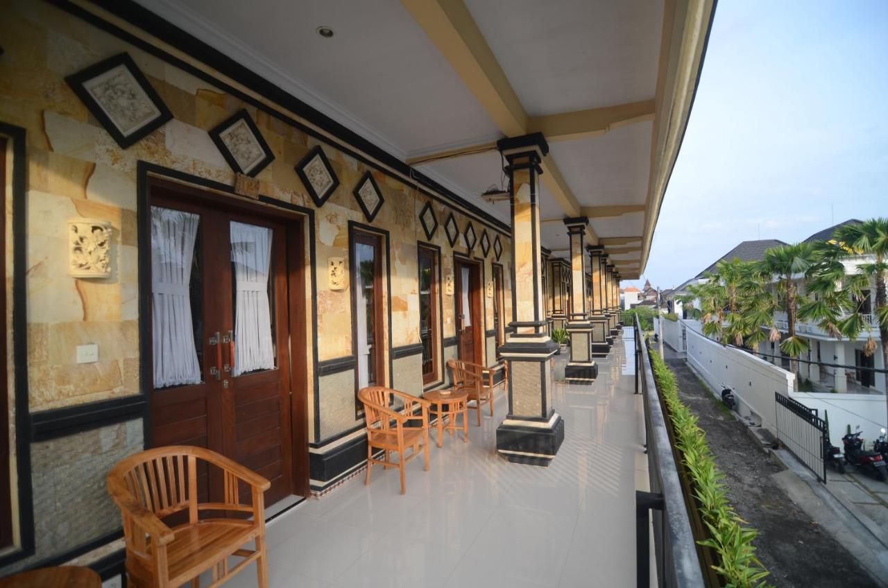 Kusuma Guesthouse ชังกู ภายนอก รูปภาพ